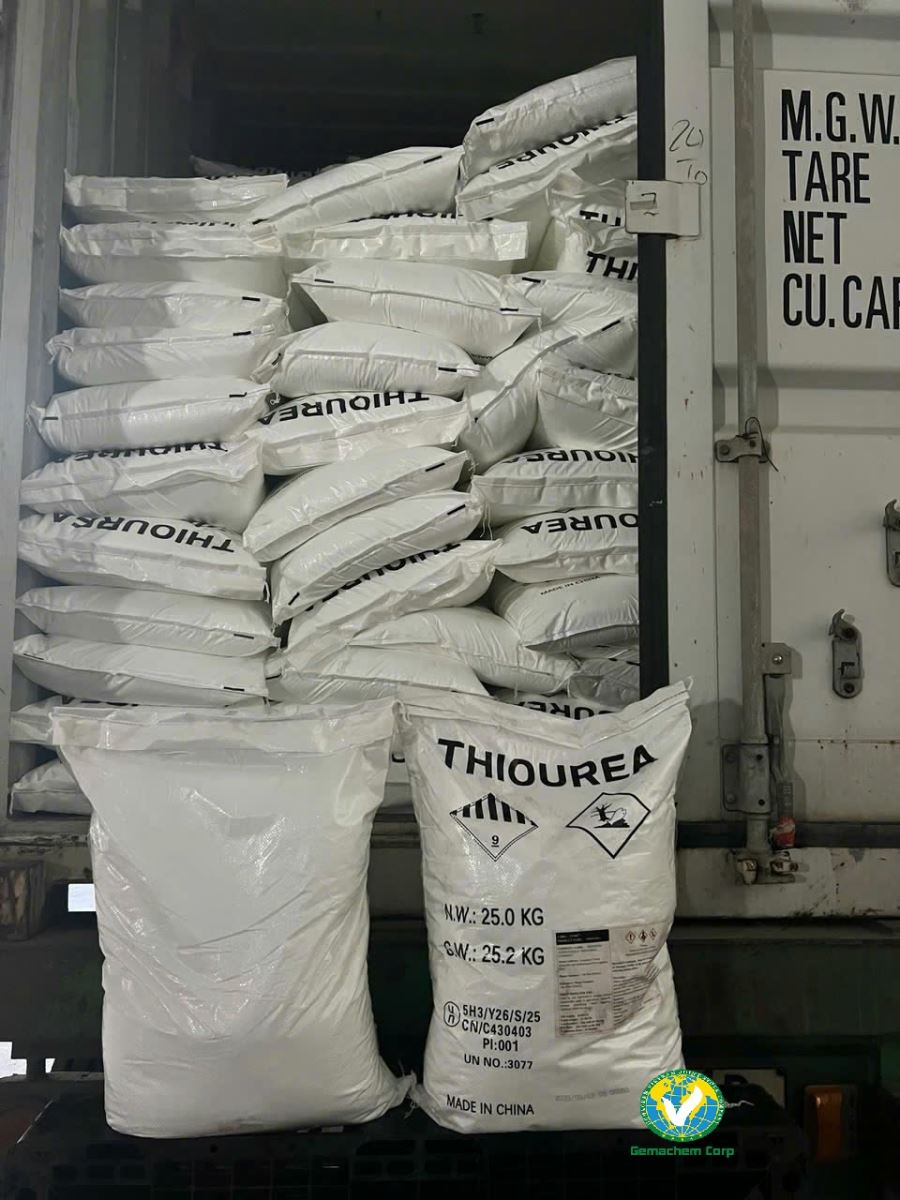 THIOUREA
